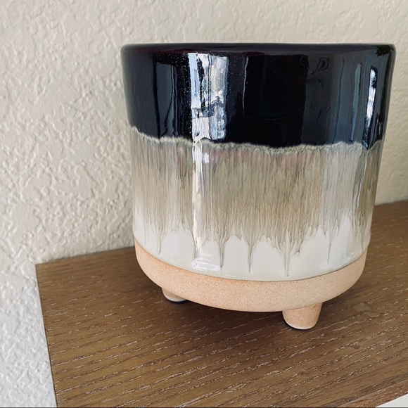 Urban Outfitters Other - Urban Outfitters Planter